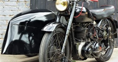 BSA B31 1951 mit "Imperial" Beiwagen